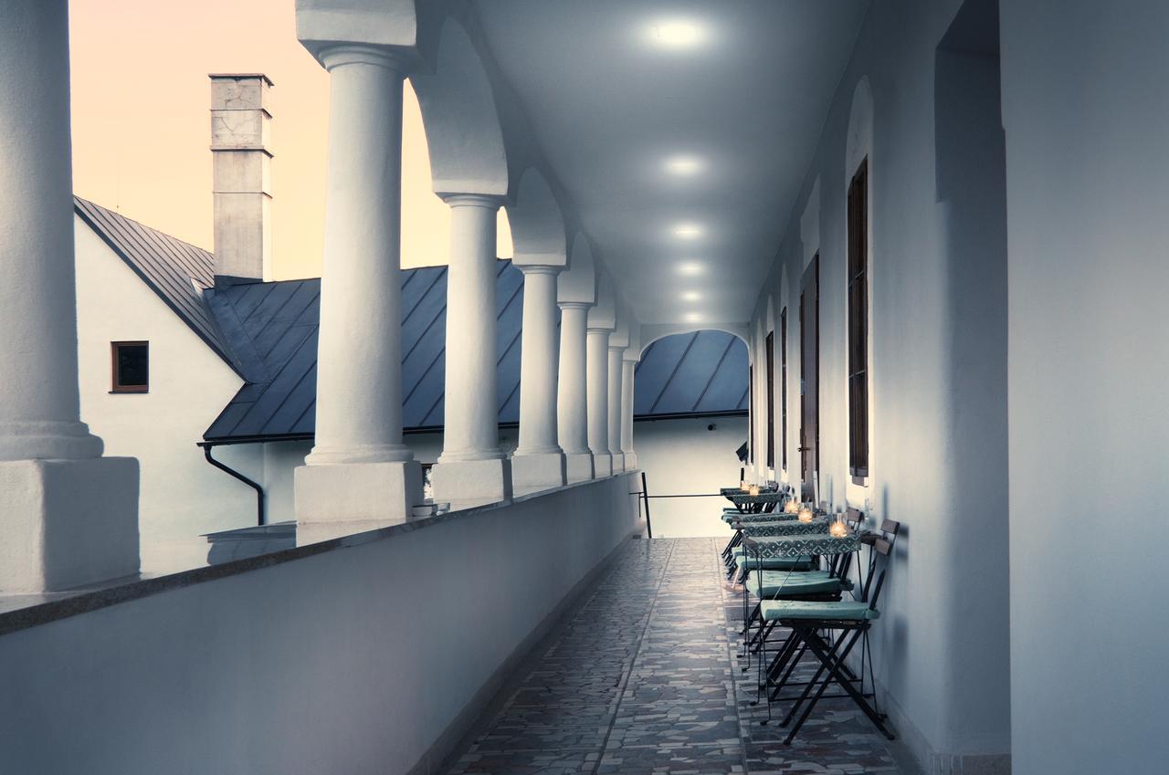 Hotel Kastiel Čičmany Extérieur photo